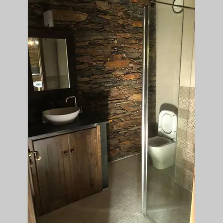 Сasa de vacaciones The Holidays Houses - El Refugio del Alquimista Casa rural Médulas Puente de Domingo Florez