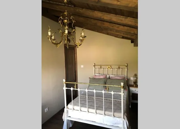 The Holidays Houses - El Refugio del Alquimista Casa rural Médulas Сasa de vacaciones Puente de Domingo Florez