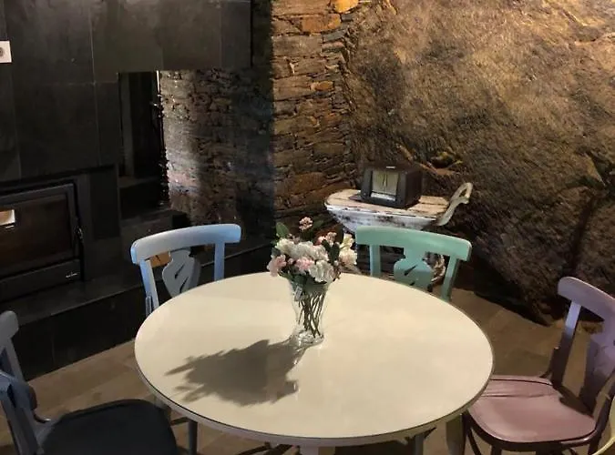 The Holidays Houses - El Refugio del Alquimista Casa rural Médulas Puente de Domingo Florez